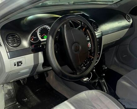 Сірий Шевроле Лачетті, об'ємом двигуна 1.6 л та пробігом 290 тис. км за 3200 $, фото 3 на Automoto.ua