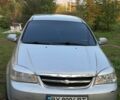 Серый Шевроле Лачетти, объемом двигателя 1.8 л и пробегом 321 тыс. км за 4000 $, фото 1 на Automoto.ua