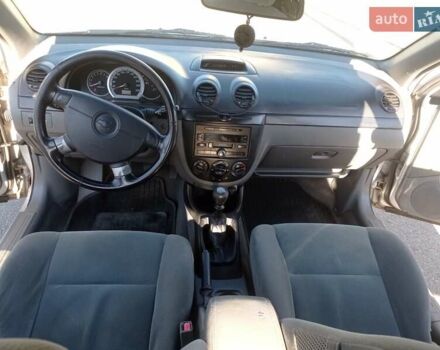 Серый Шевроле Лачетти, объемом двигателя 1.8 л и пробегом 149 тыс. км за 4100 $, фото 2 на Automoto.ua