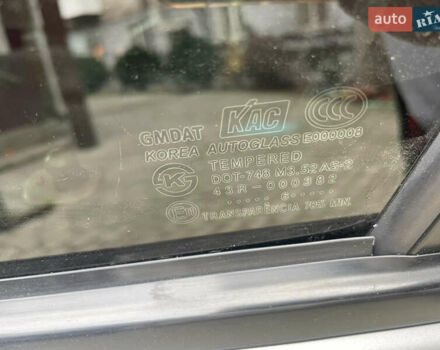 Серый Шевроле Лачетти, объемом двигателя 1.6 л и пробегом 320 тыс. км за 4800 $, фото 12 на Automoto.ua