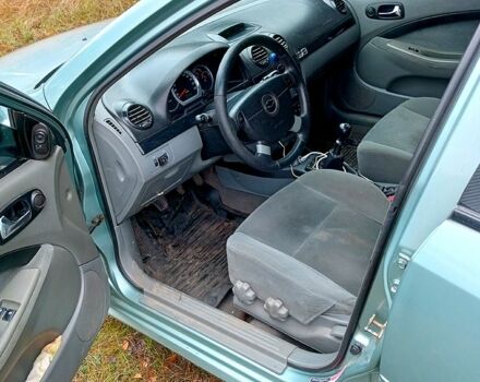 Сірий Шевроле Лачетті, об'ємом двигуна 1.8 л та пробігом 320 тис. км за 4000 $, фото 3 на Automoto.ua