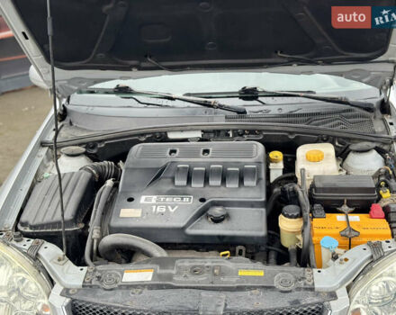Сірий Шевроле Лачетті, об'ємом двигуна 1.6 л та пробігом 211 тис. км за 4500 $, фото 11 на Automoto.ua