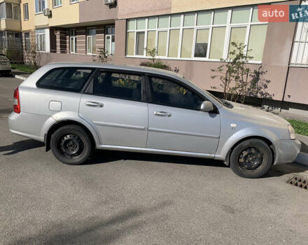Сірий Шевроле Лачетті, об'ємом двигуна 1.8 л та пробігом 245 тис. км за 3399 $, фото 1 на Automoto.ua