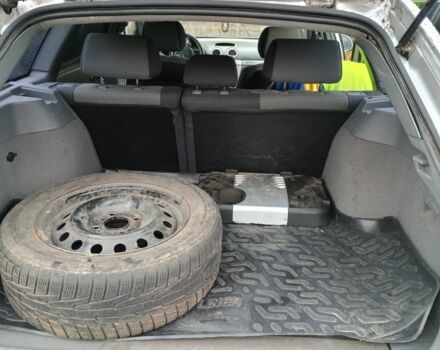 Сірий Шевроле Лачетті, об'ємом двигуна 1.8 л та пробігом 242 тис. км за 2500 $, фото 4 на Automoto.ua