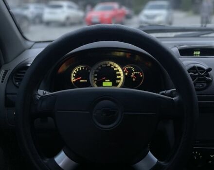 Сірий Шевроле Лачетті, об'ємом двигуна 1.8 л та пробігом 300 тис. км за 3499 $, фото 13 на Automoto.ua