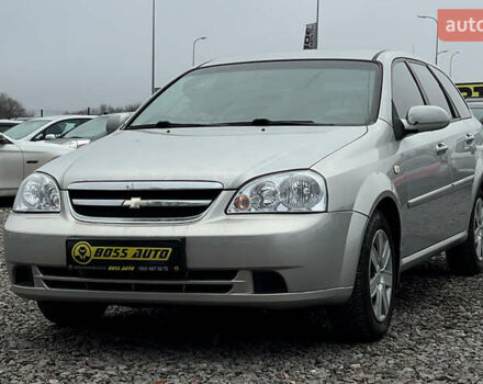 Сірий Шевроле Лачетті, об'ємом двигуна 1.8 л та пробігом 70 тис. км за 6999 $, фото 2 на Automoto.ua