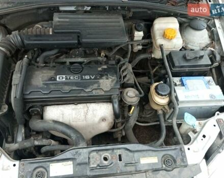 Сірий Шевроле Лачетті, об'ємом двигуна 1.8 л та пробігом 170 тис. км за 3000 $, фото 2 на Automoto.ua