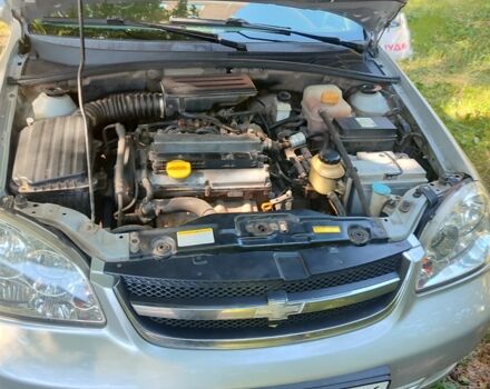 Серый Шевроле Лачетти, объемом двигателя 1.8 л и пробегом 260 тыс. км за 3800 $, фото 1 на Automoto.ua