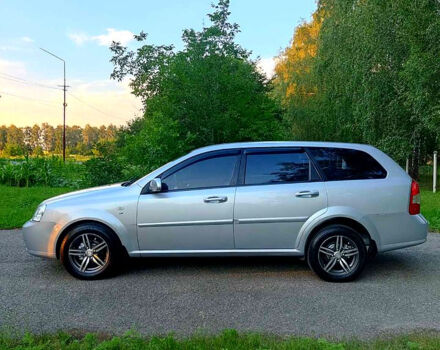 Серый Шевроле Лачетти, объемом двигателя 1.8 л и пробегом 185 тыс. км за 5400 $, фото 3 на Automoto.ua