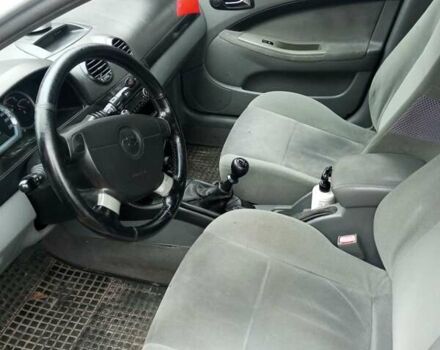 Сірий Шевроле Лачетті, об'ємом двигуна 1.8 л та пробігом 170 тис. км за 3000 $, фото 3 на Automoto.ua