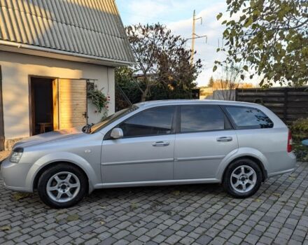 Серый Шевроле Лачетти, объемом двигателя 1.8 л и пробегом 357 тыс. км за 3500 $, фото 3 на Automoto.ua