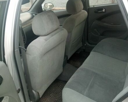 Серый Шевроле Лачетти, объемом двигателя 2 л и пробегом 170 тыс. км за 3300 $, фото 3 на Automoto.ua