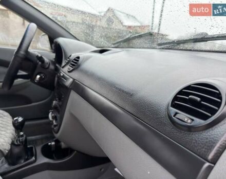 Серый Шевроле Лачетти, объемом двигателя 1.8 л и пробегом 189 тыс. км за 4800 $, фото 44 на Automoto.ua