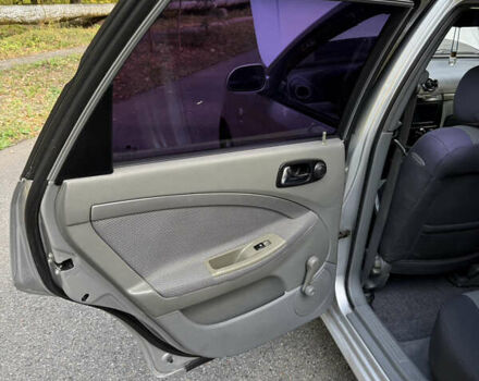 Серый Шевроле Лачетти, объемом двигателя 1.8 л и пробегом 230 тыс. км за 4200 $, фото 15 на Automoto.ua