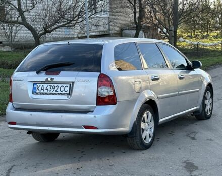 Сірий Шевроле Лачетті, об'ємом двигуна 1.8 л та пробігом 231 тис. км за 3900 $, фото 2 на Automoto.ua