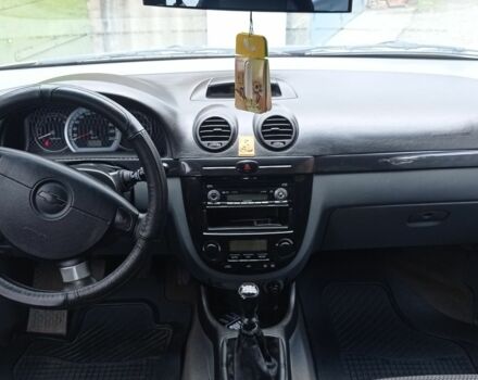 Серый Шевроле Лачетти, объемом двигателя 1.6 л и пробегом 300 тыс. км за 3600 $, фото 8 на Automoto.ua