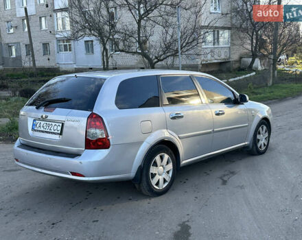 Сірий Шевроле Лачетті, об'ємом двигуна 1.8 л та пробігом 231 тис. км за 3900 $, фото 8 на Automoto.ua