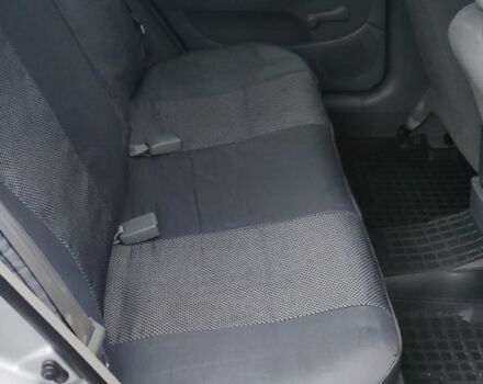 Серый Шевроле Лачетти, объемом двигателя 1.8 л и пробегом 204 тыс. км за 4500 $, фото 7 на Automoto.ua