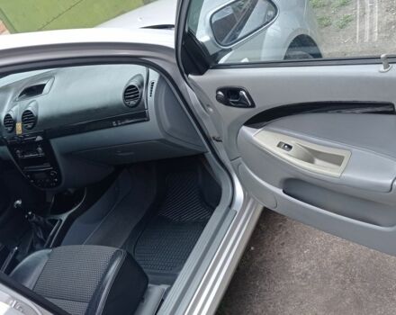 Серый Шевроле Лачетти, объемом двигателя 1.6 л и пробегом 300 тыс. км за 3600 $, фото 6 на Automoto.ua