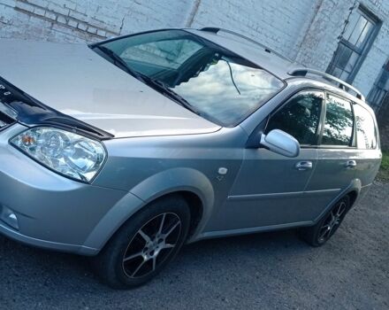 Серый Шевроле Лачетти, объемом двигателя 1.6 л и пробегом 300 тыс. км за 3600 $, фото 1 на Automoto.ua