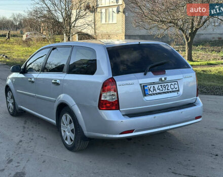 Сірий Шевроле Лачетті, об'ємом двигуна 1.8 л та пробігом 231 тис. км за 3900 $, фото 4 на Automoto.ua