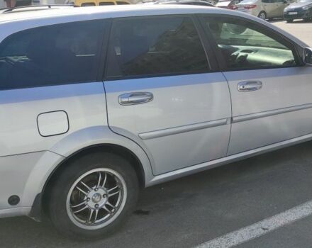 Серый Шевроле Лачетти, объемом двигателя 1.8 л и пробегом 204 тыс. км за 4500 $, фото 2 на Automoto.ua