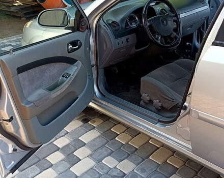 Серый Шевроле Лачетти, объемом двигателя 1.8 л и пробегом 403 тыс. км за 3499 $, фото 6 на Automoto.ua