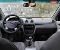 Серый Шевроле Лачетти, объемом двигателя 1.8 л и пробегом 350 тыс. км за 4200 $, фото 3 на Automoto.ua