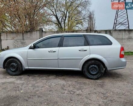 Серый Шевроле Лачетти, объемом двигателя 1.8 л и пробегом 350 тыс. км за 4200 $, фото 2 на Automoto.ua