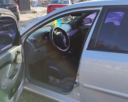 Серый Шевроле Лачетти, объемом двигателя 1.8 л и пробегом 229 тыс. км за 4700 $, фото 9 на Automoto.ua