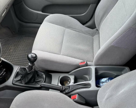 Серый Шевроле Лачетти, объемом двигателя 1.6 л и пробегом 227 тыс. км за 4100 $, фото 5 на Automoto.ua