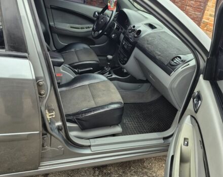 Сірий Шевроле Лачетті, об'ємом двигуна 1.6 л та пробігом 220 тис. км за 2750 $, фото 6 на Automoto.ua