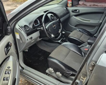 Сірий Шевроле Лачетті, об'ємом двигуна 1.6 л та пробігом 220 тис. км за 2750 $, фото 4 на Automoto.ua