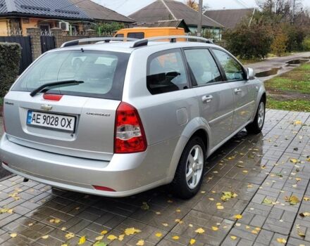 Серый Шевроле Лачетти, объемом двигателя 1.6 л и пробегом 244 тыс. км за 5500 $, фото 4 на Automoto.ua