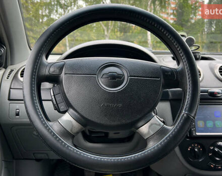 Сірий Шевроле Лачетті, об'ємом двигуна 1.6 л та пробігом 166 тис. км за 4999 $, фото 9 на Automoto.ua