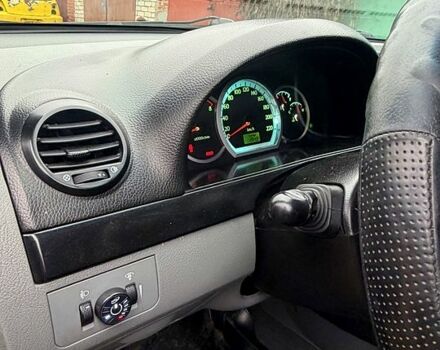 Серый Шевроле Лачетти, объемом двигателя 1.8 л и пробегом 190 тыс. км за 4800 $, фото 8 на Automoto.ua