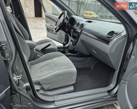 Серый Шевроле Лачетти, объемом двигателя 1.8 л и пробегом 52 тыс. км за 7500 $, фото 57 на Automoto.ua