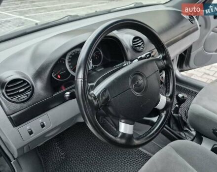 Серый Шевроле Лачетти, объемом двигателя 1.8 л и пробегом 52 тыс. км за 7500 $, фото 62 на Automoto.ua