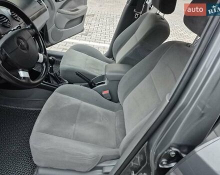 Серый Шевроле Лачетти, объемом двигателя 1.8 л и пробегом 52 тыс. км за 7500 $, фото 59 на Automoto.ua