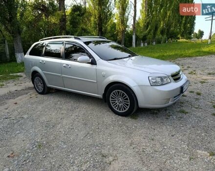 Серый Шевроле Лачетти, объемом двигателя 1.8 л и пробегом 265 тыс. км за 4750 $, фото 5 на Automoto.ua