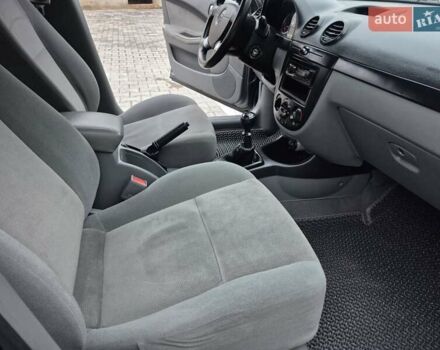 Серый Шевроле Лачетти, объемом двигателя 1.8 л и пробегом 52 тыс. км за 7500 $, фото 56 на Automoto.ua