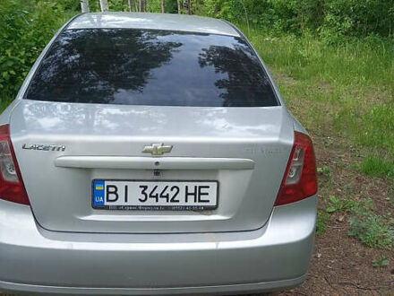Серый Шевроле Лачетти, объемом двигателя 1.8 л и пробегом 327 тыс. км за 3200 $, фото 1 на Automoto.ua