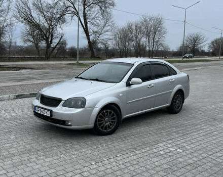 Серый Шевроле Лачетти, объемом двигателя 1.8 л и пробегом 230 тыс. км за 2999 $, фото 1 на Automoto.ua