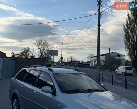 Серый Шевроле Лачетти, объемом двигателя 1.8 л и пробегом 270 тыс. км за 2300 $, фото 1 на Automoto.ua