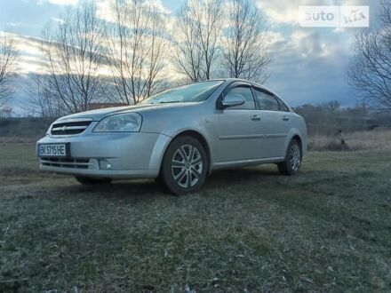 Шевроле Лачетти 2004 в Ровно на Automoto.ua Серый Шевроле Лачетти, объемом двигателя 1.8 л и пробегом 180 тыс. км за 4500 $, фото 1 на Automoto.ua