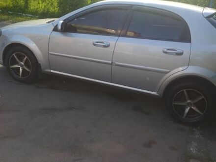 Серый Шевроле Лачетти, объемом двигателя 1.8 л и пробегом 200 тыс. км за 4500 $, фото 1 на Automoto.ua