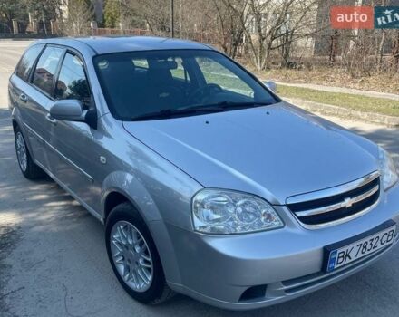 Серый Шевроле Лачетти, объемом двигателя 1.8 л и пробегом 170 тыс. км за 4300 $, фото 1 на Automoto.ua