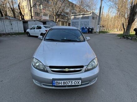 Шевроле Лачетти 2005 в Одессе на Automoto.ua Серый Шевроле Лачетти, объемом двигателя 1.8 л и пробегом 300 тыс. км за 4000 $, фото 1 на Automoto.ua