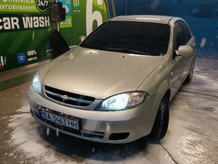 Шевроле Лачетті 2005 у Кропивницькому (Кіровограді) на Automoto.ua Сірий Шевроле Лачетті, об'ємом двигуна 1.4 л та пробігом 250 тис. км за 4100 $, фото 1 на Automoto.ua