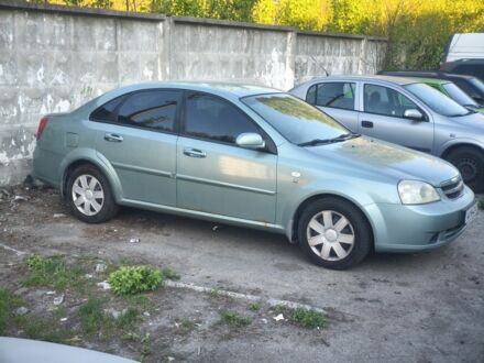 Шевроле Лачетти 2005 в Киеве на Automoto.ua Серый Шевроле Лачетти, объемом двигателя 1.8 л и пробегом 186 тыс. км за 2000 $, фото 1 на Automoto.ua
